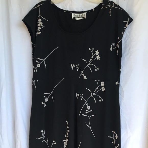 Dresses & Skirts - Size 12 Maxi dress black w grey floral print w tiny silver metallic highlights